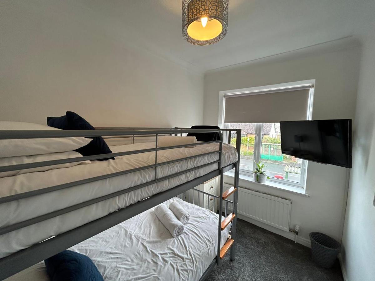 Light And Spacious Highcross Apartment Poulton-le-Fylde Eksteriør billede